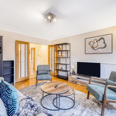 Executive 4 Bedroom Town House In Canada Water Free Wifi & Parking By City Stay Aparts ロンドン エクステリア 写真